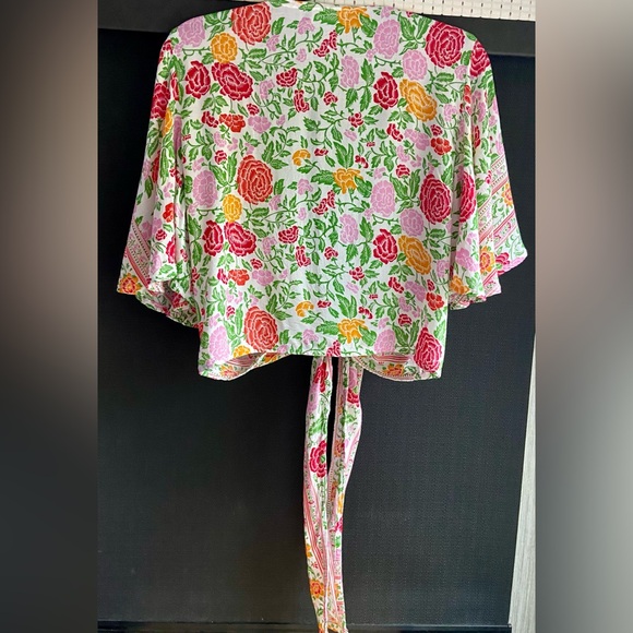 Swell Women's Palmia Floral Tie Front Crop Top ONE SIZE 100% Rayon - Picture 3 of 5